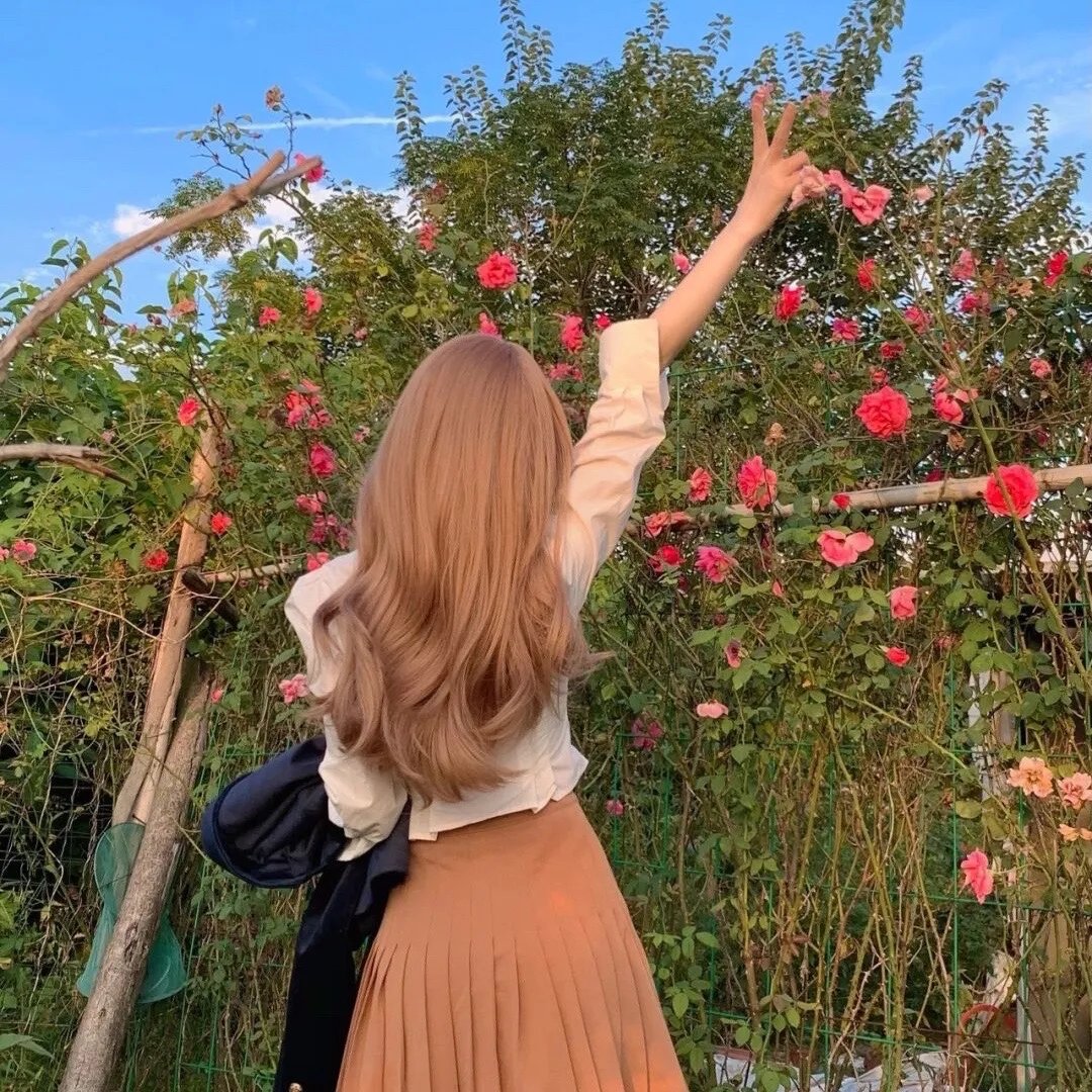 垃圾箱里的婴儿